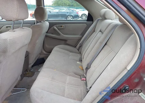 2000 Toyota Camry Ce/Le/Xle from USA, damaged, VIN 4T1BG22K1YU009014